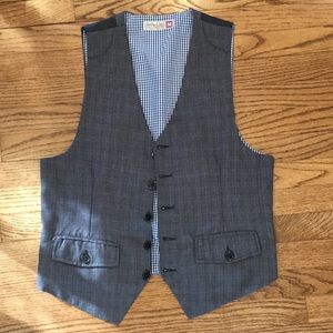 Grey vest, gingham navy inside, Sovereign Code